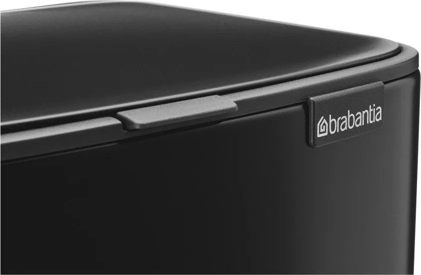 Matt fekete acél pedálos szemetes 12 l Bo – Brabantia
