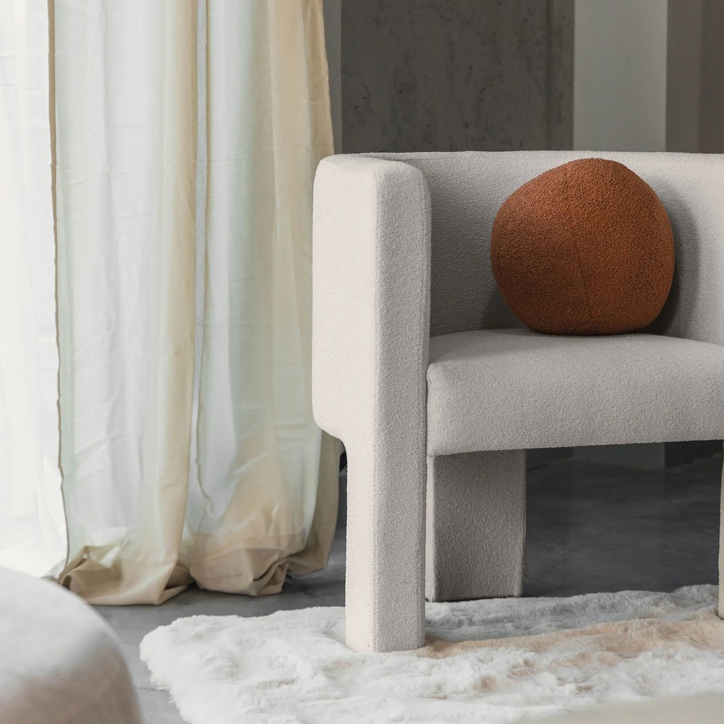 Krém színű design fotel MILU