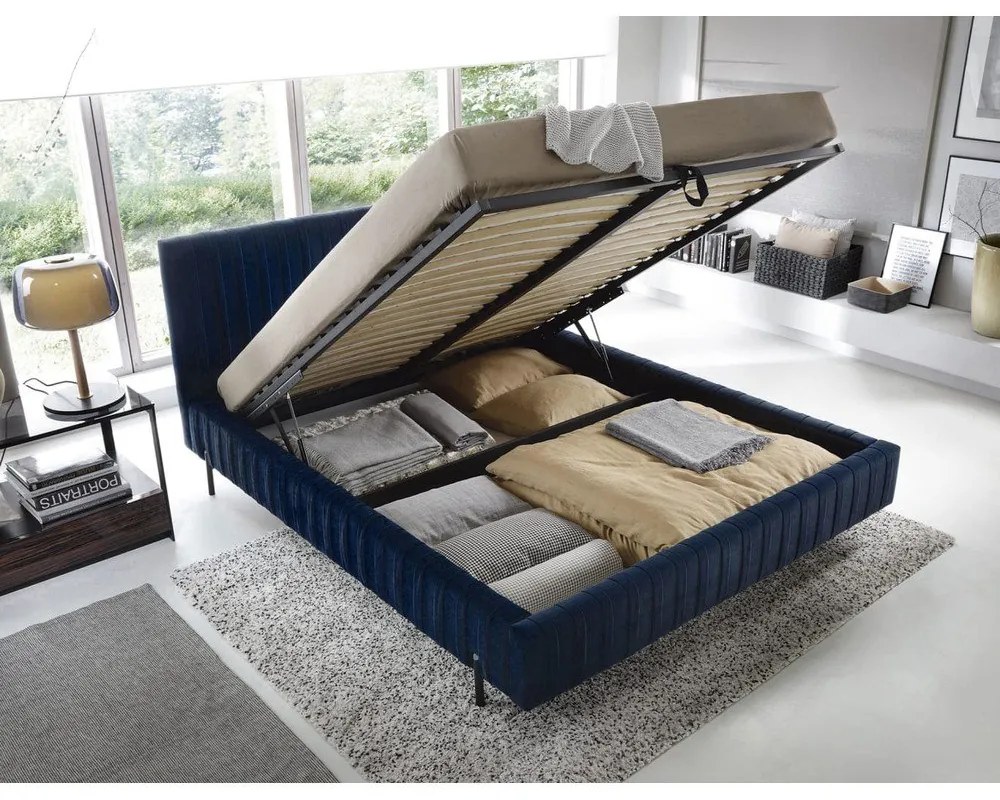 Sötétkék kárpitozott ágyneműtartós franciaágy ágyráccsal 160x200 cm Plissa – ELTAP