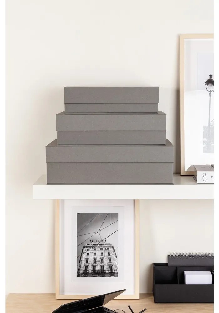 Szürke fedeles dekoratív karton tárolódoboz szett 3 db-os 42,5x29,5x13 cm Kian Paper Laminate – Bigso
