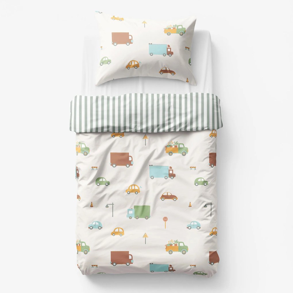 Goldea gyermek pamut ágyneműhuzat - az autók világa, zsálya színű csíkos hátoldal 140 x 200 és 70 x 90 cm