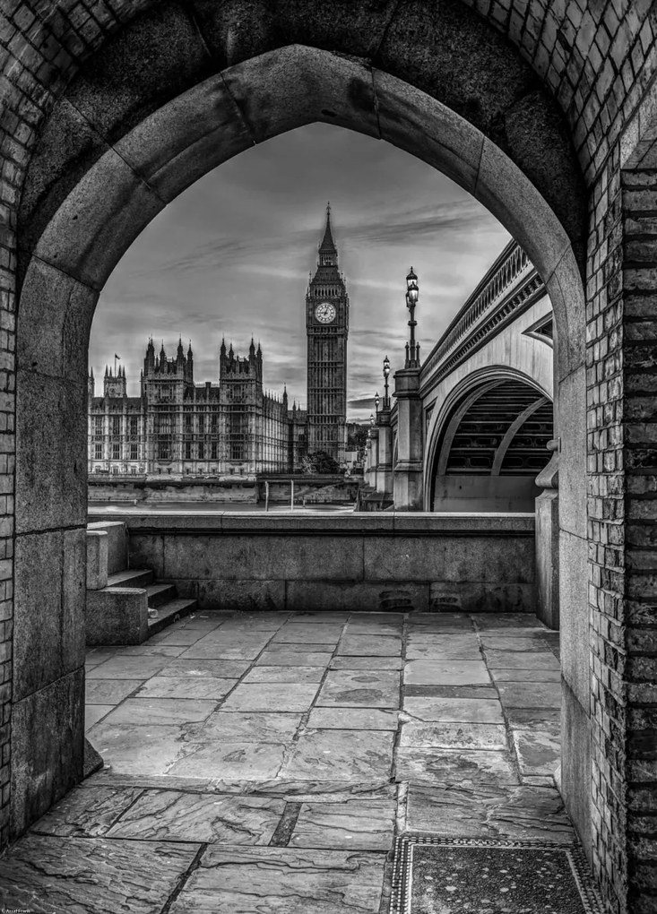 Poszter 39,5x55cm Kilátás a Big Benre az íven keresztül, Assaf Frank
