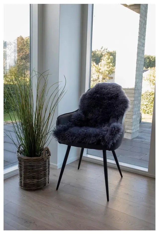 Antracitszürke szintetikus szőrme szőnyeg 50x85 cm – House Nordic