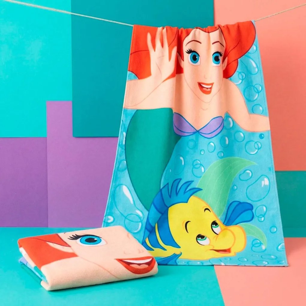Disney Hercegnők Flounder fürdőlepedő, strand törölköző 70x140cm (Fast Dry)