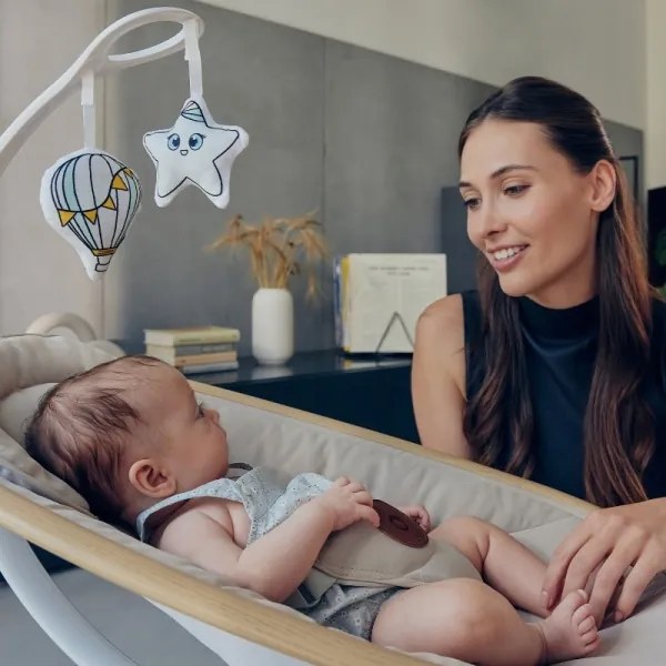 Lionelo - OLIVIA baba ringató beépített dallamokkal, Beige Natural + távirányítóval