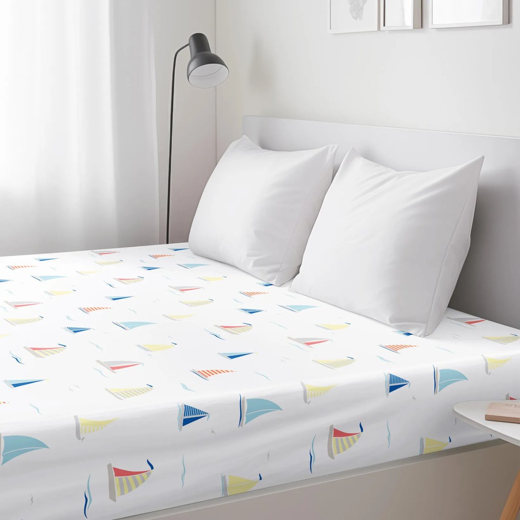 Goldea pamut gumis lepedő - vitorlások 80 x 160 cm