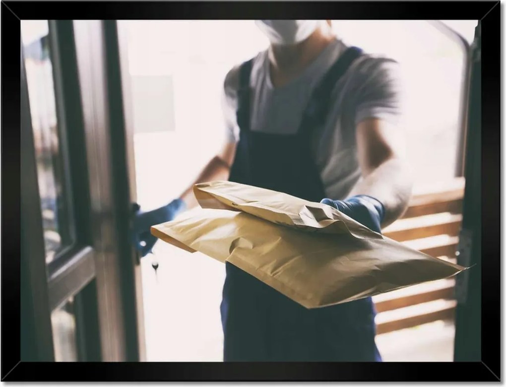 Poszterek keretben 40x30 Csomagátadás a megrendelőnek