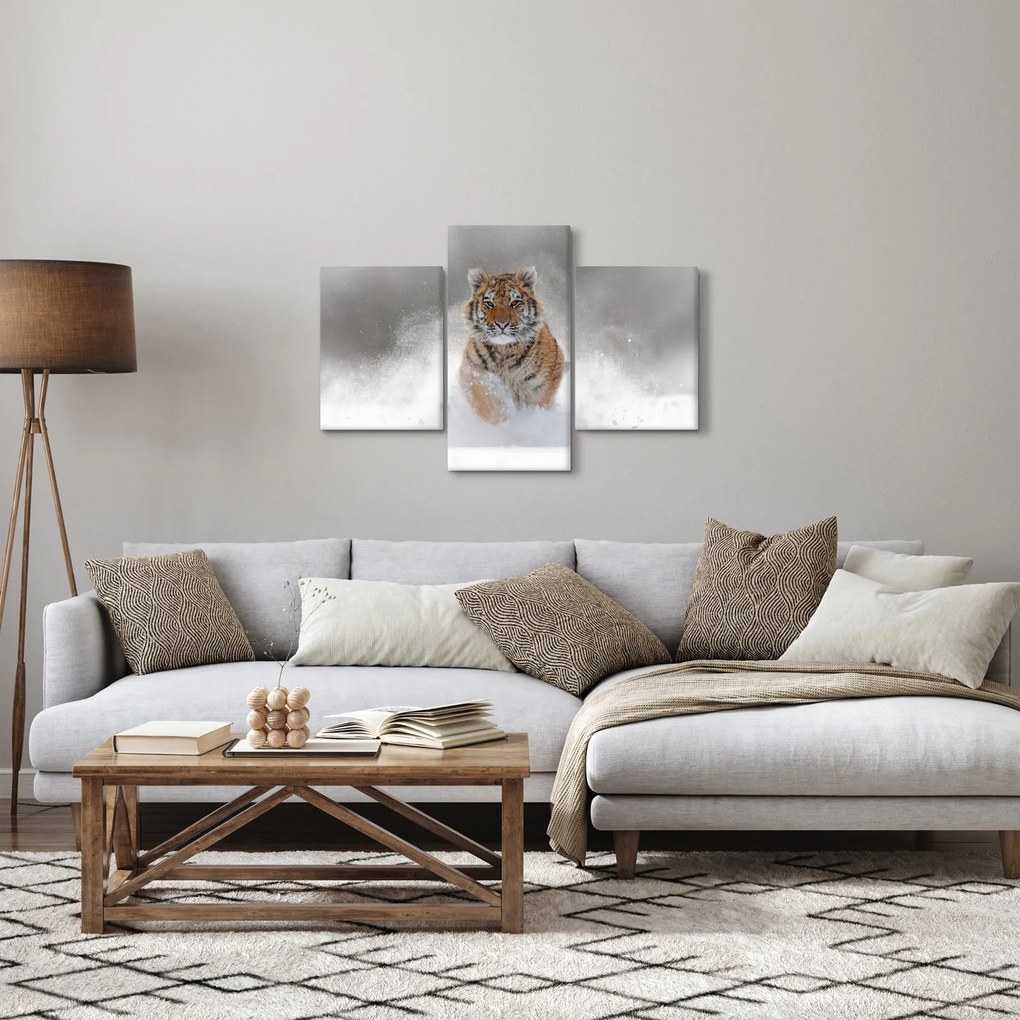 Futó tigris a hóban képe (90x60 cm)