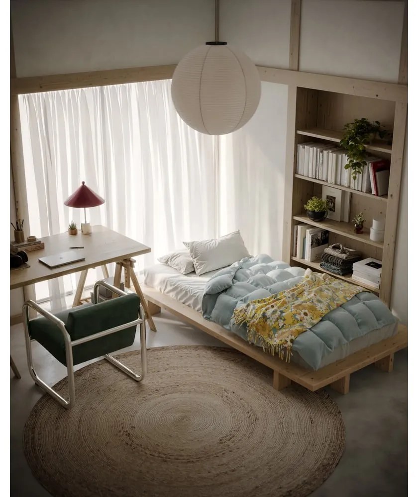 Natúr színű borovi fenyő egyszemélyes ágy ágyráccsal 90x200 cm Japan – Karup Design