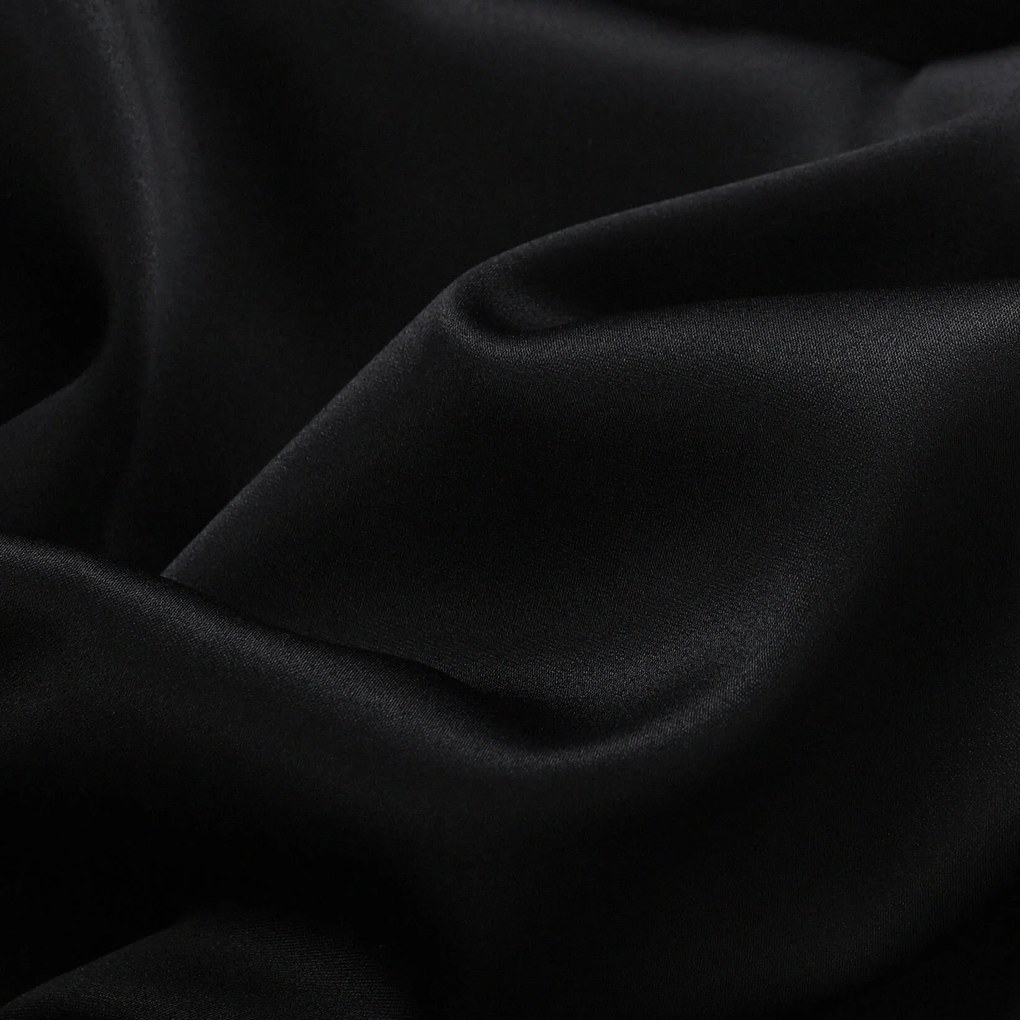 Goldea sötétítő függöny blackout szatén fényű - fekete színű 270x220 cm