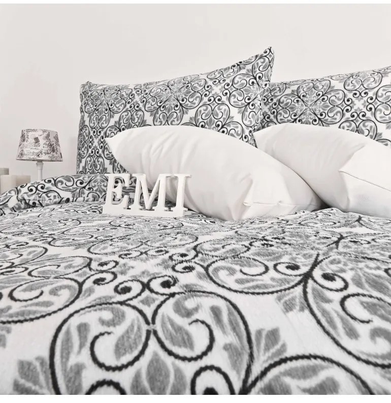 EMI Inez mikroplüss ágyneműhuzat, A standard egyszemélyes ágy szett tartalma: 1x 140x200 + 1x 70x90