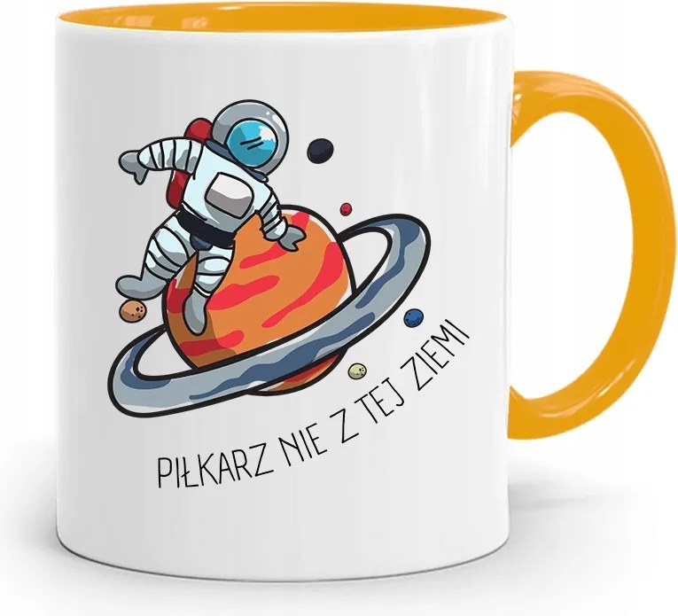 Sárga Bögre Focistáknak Nem Ebből A Földből Ajándék fényképes nyomattal