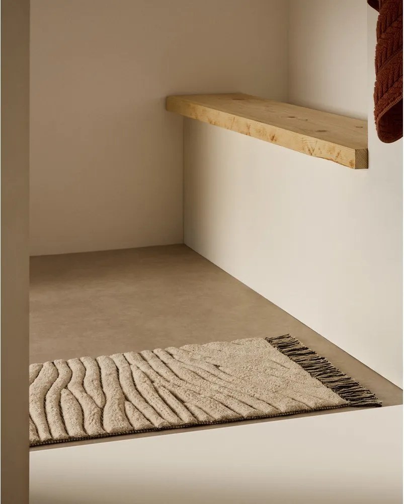 Bézs fürdőszobai kilépő 50x70 cm Crilda – Kave Home