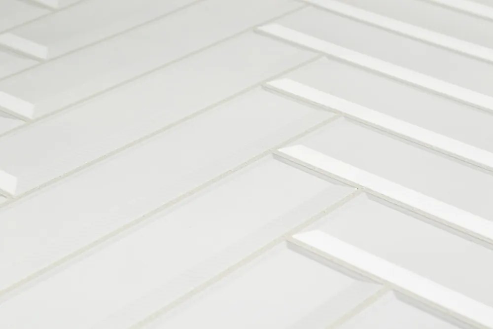 3D PVC falpanel Fehér halszálka mintás , fényes fehér minta krém fugával
