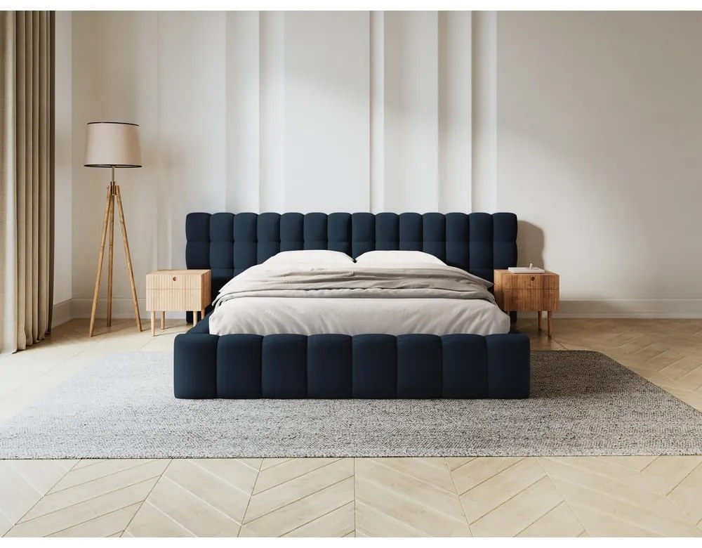 Sötétkék kárpitozott ágyneműtartós franciaágy ágyráccsal 180x200 cm Mamaia – Micadoni Home