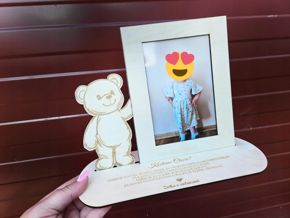 Szobor fényképkeret az óvoda keresztszülői számára