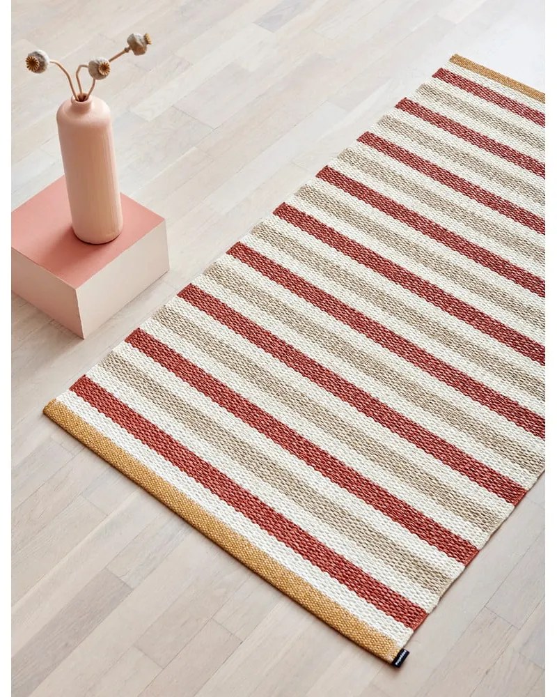 Téglavörös-krémszínű kültéri-beltéri futószőnyeg 70x240 cm Teo Brick – Pappelina