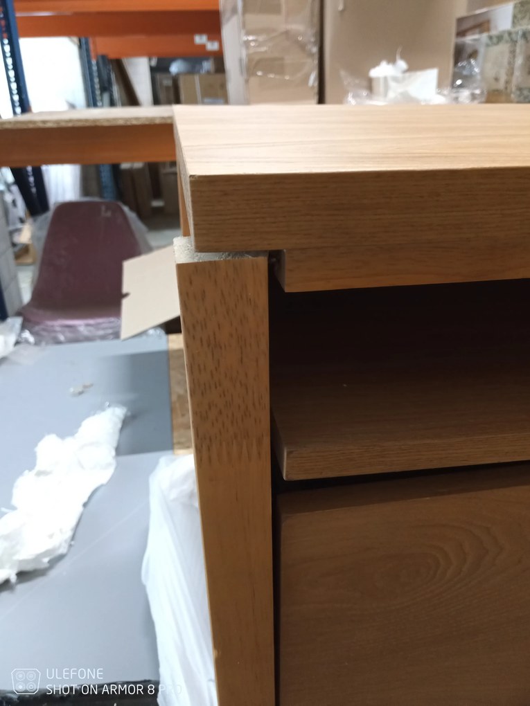 AKCIÓ Éjjeliszekrény tölgy dekor IRISUN II. osztály