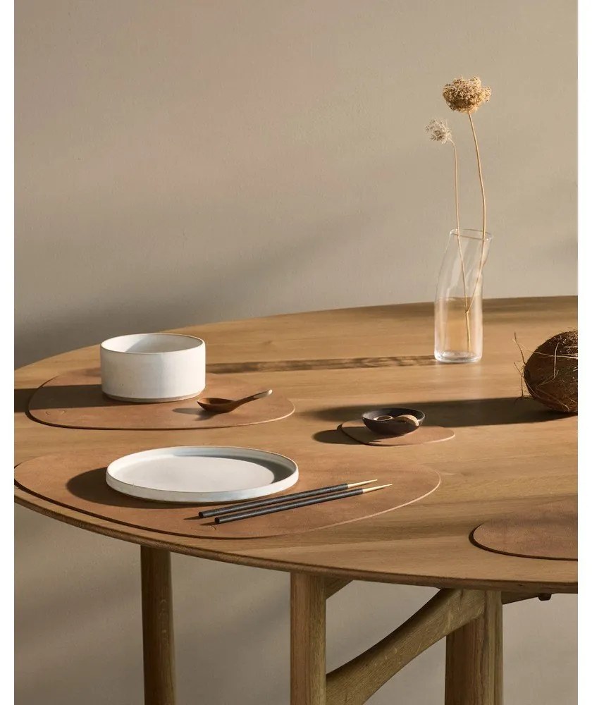 Öko bőr tányéralátét 37x44 cm Curve L Nupo – LIND DNA