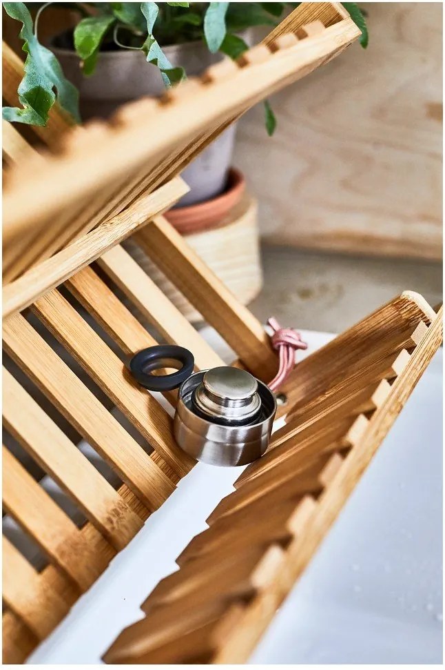 Ezüstszínű rozsdamentes acél termopalack 650 ml Explorer – Black + Blum