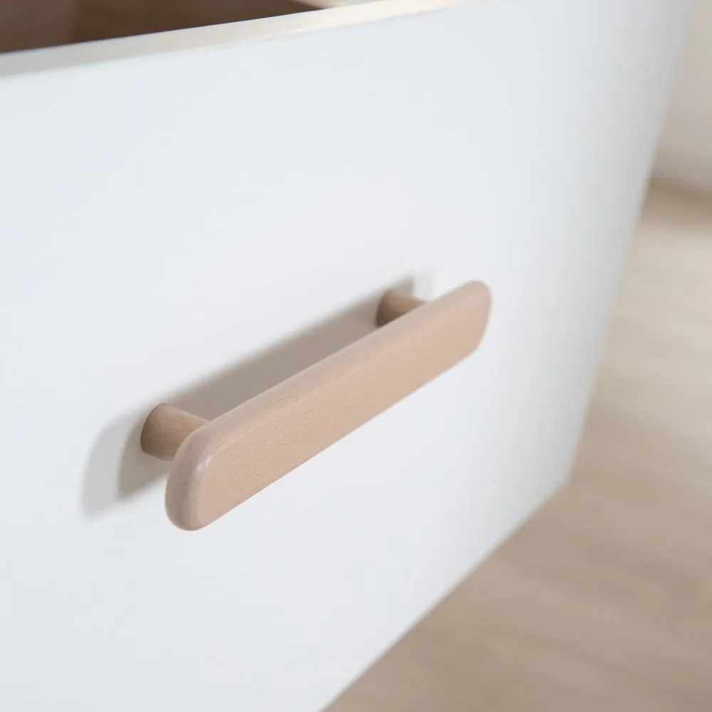 Fehér-natúr színű gyerek komód pelenkázó feltéttel, tölgyfa dekorral 88x98x75 cm Cabane – Roba