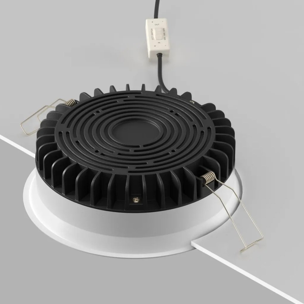 Maytoni Okno DL055-18W3-4-6K-W 1x18W/LED 1370lm IP44