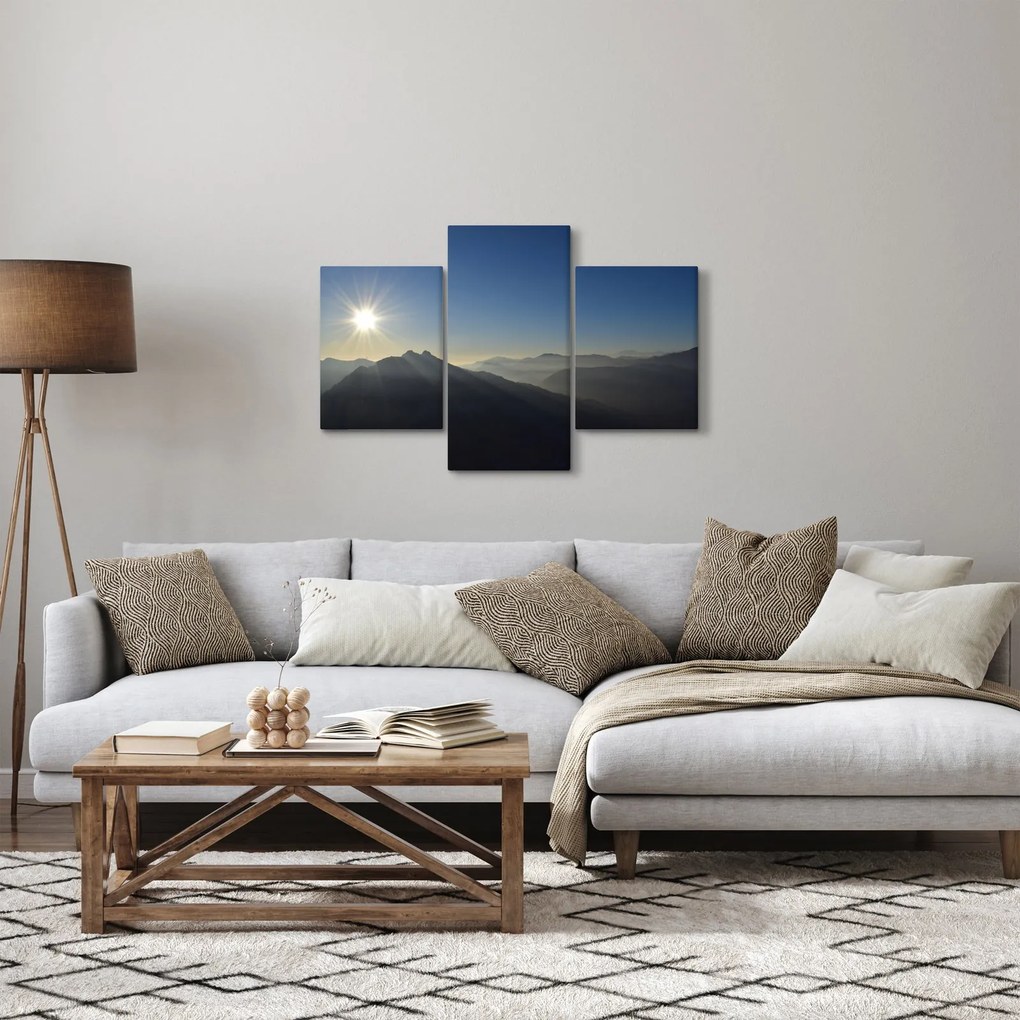 Kép - A hegycsúcsok felett (90x60 cm)