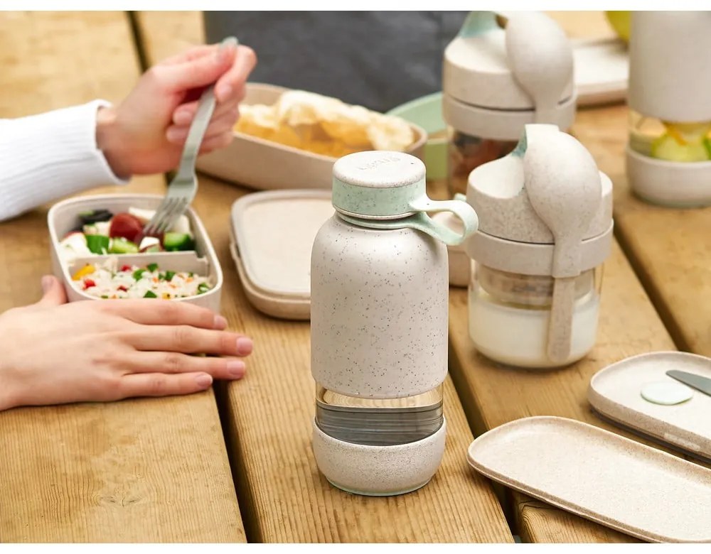 Krémszínű üveg utazó ivópalack 500 ml To Go Organic – Lékué