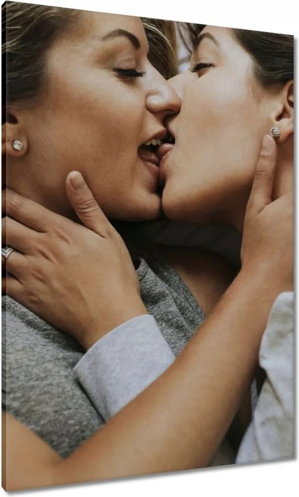 Vászonkép 70x100 Nők csókja