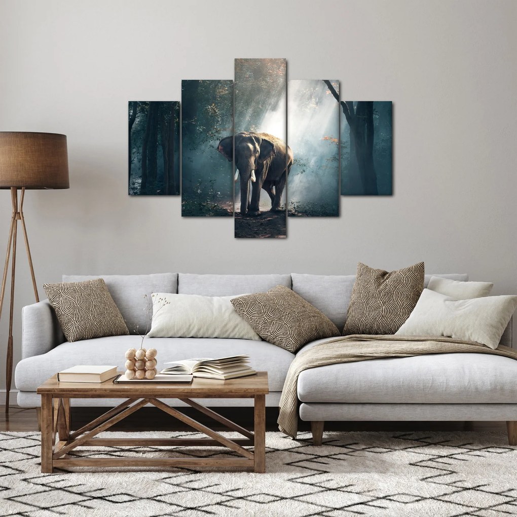 Elefánt a dzsungelben képe (150x105 cm)