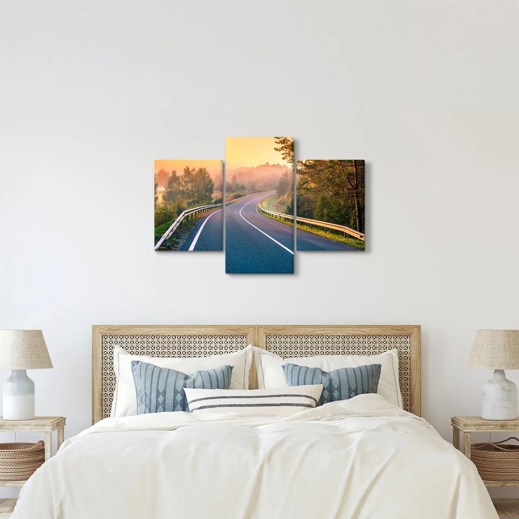 Kép - Az utazás napfelkeltekor (90x60 cm)