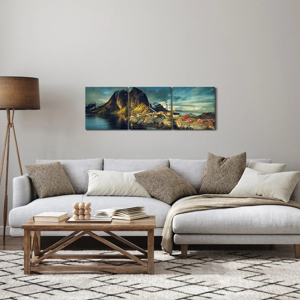 Egy halászati falu képe Norvégiában (órával) (90x30 cm)