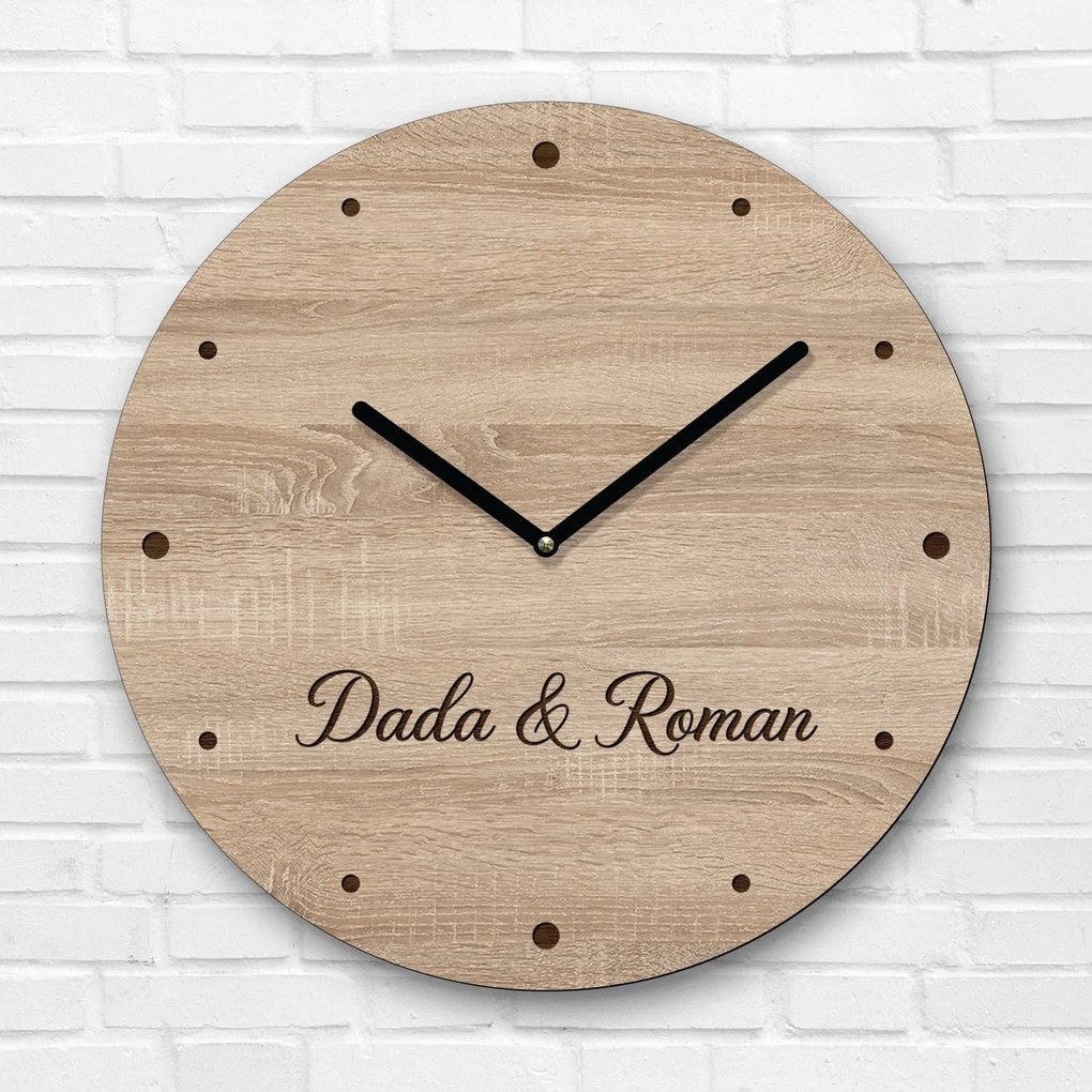 DUBLEZ | Személyre szabott fa óra nevekkel