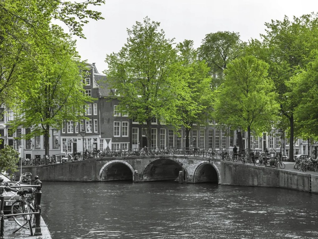 Poszter 40x30cm Csatorna a városon át, Assaf Frank