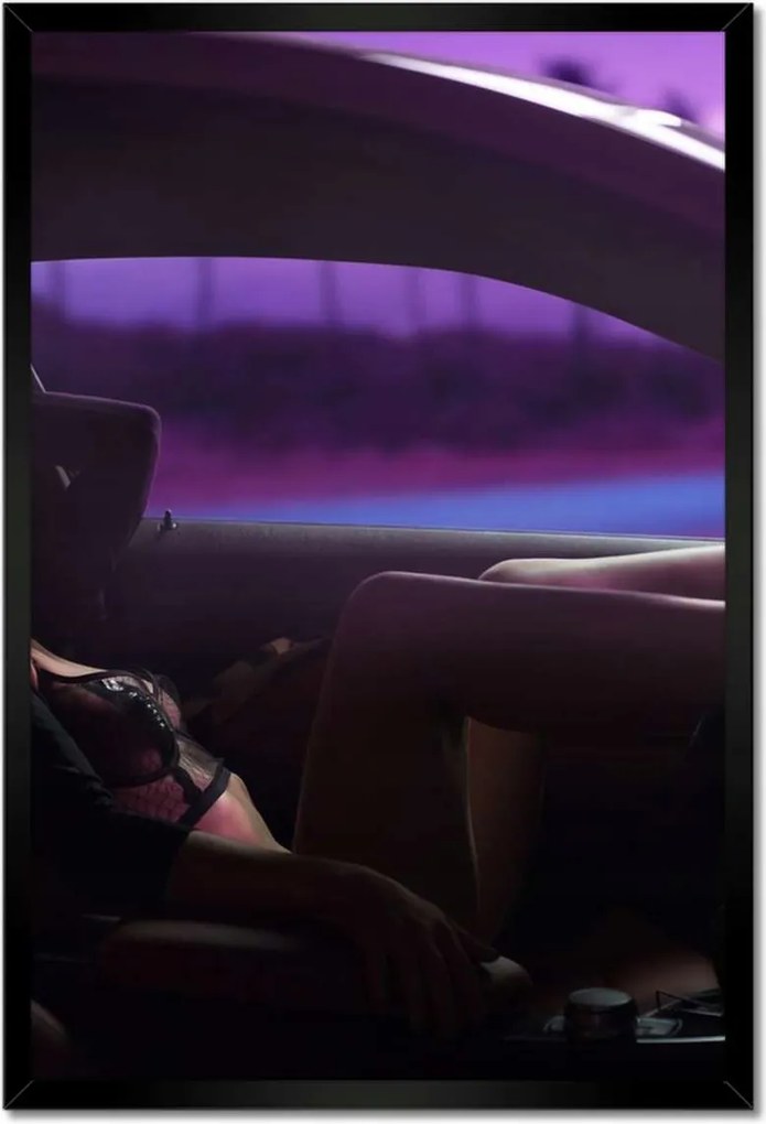 Poszterek keretben 40x60 Csaj az Audiban Fehérnemű