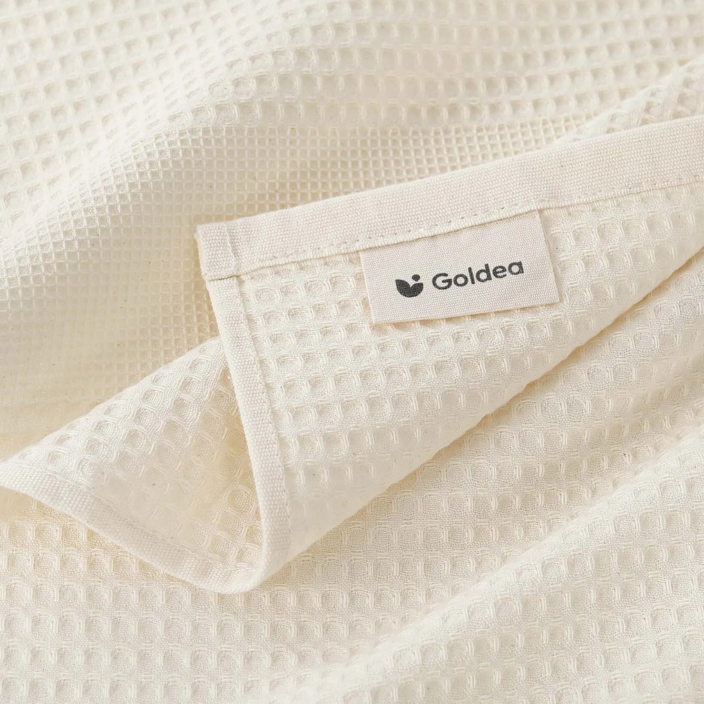 Goldea karácsonyi hímzett waffle konyharuha - fagyöngy krém alapon 50 x 70 cm