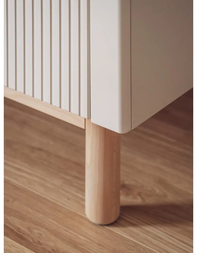 Bézs alacsony gyerek komód 100x52 cm Miloo – Pinio