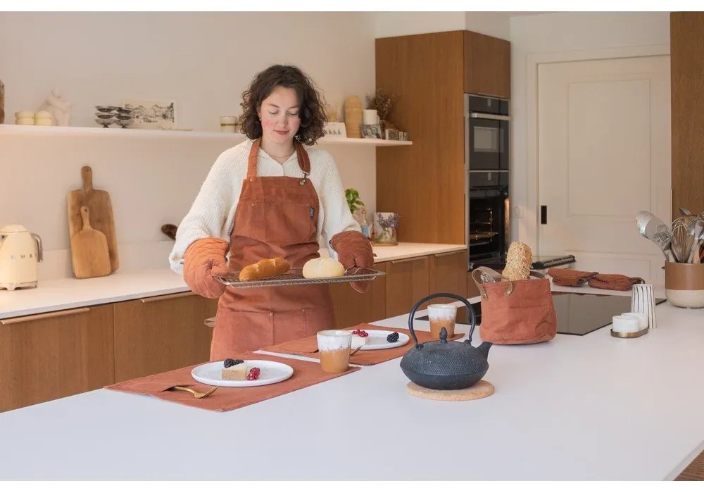 Kötény Velmar – Tiseco Home Studio