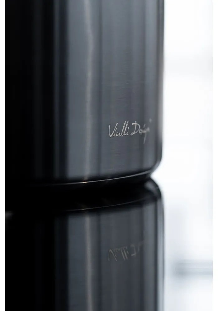 Diamante fekete vízforraló kanna, 1,5 l - Vialli Design