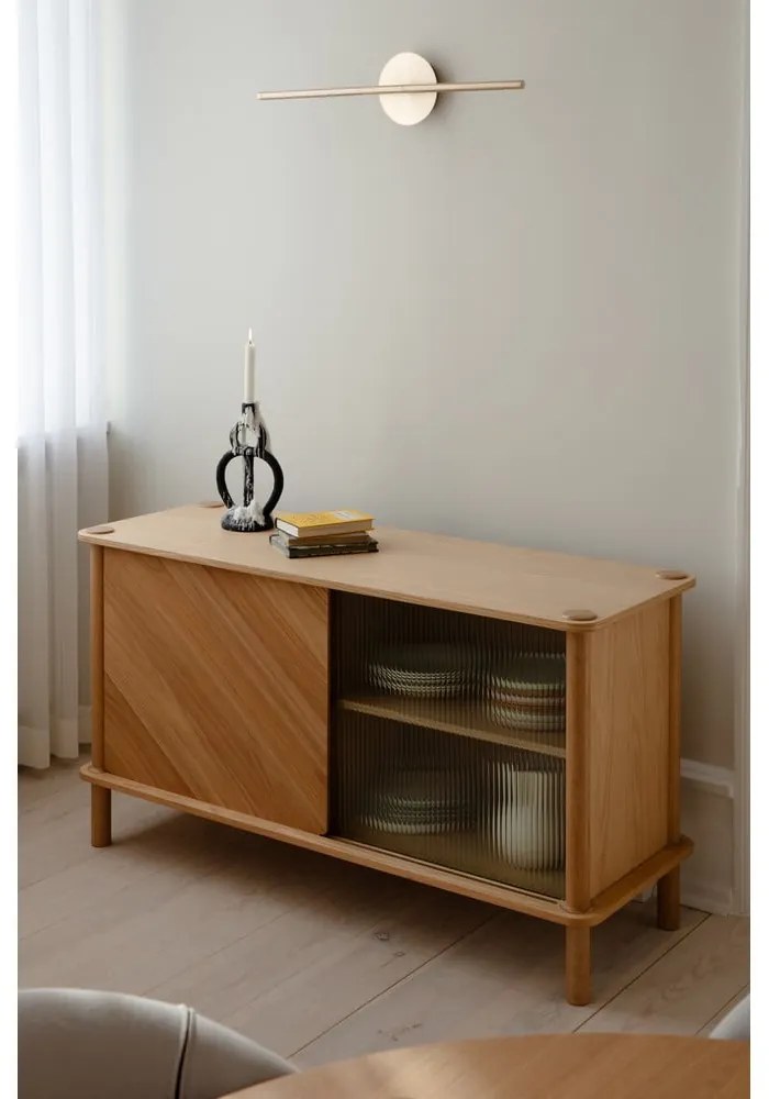 Natúr színű tölgyfa tálalószekrény tolóajtóval 135x73,5x48 cm Italic – UMAGE