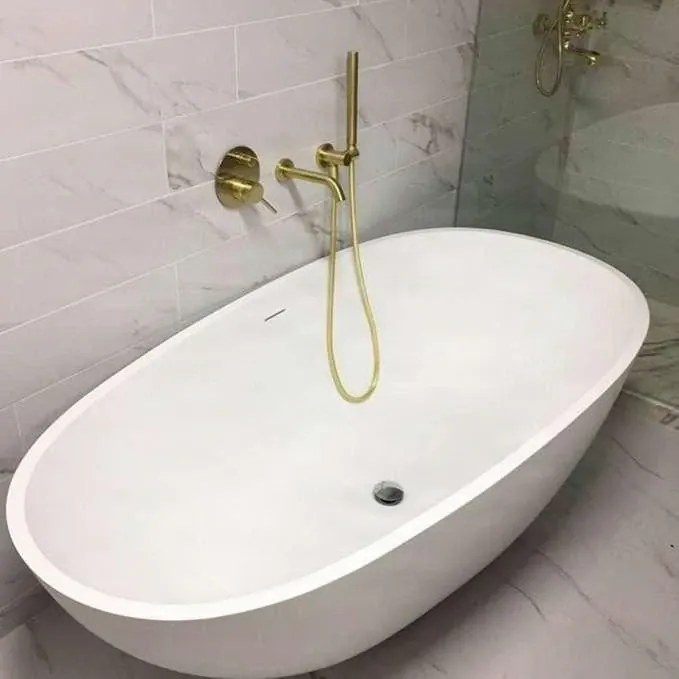 Zuhanyrendszer EYN CP1551black falba süllyesztett kivitelben, kádkifolyóval és kézizuhannyal, többféle színváltozatban