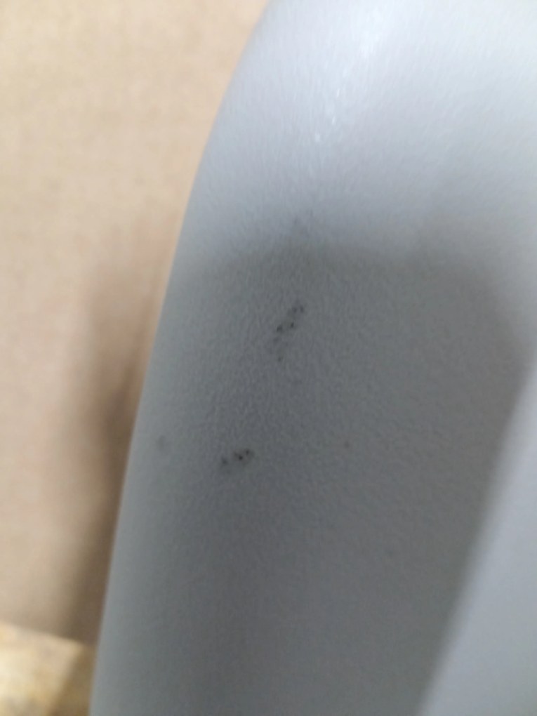 AKCIÓ világosszürke BALI MARK szék fekete lábakkal II. osztály