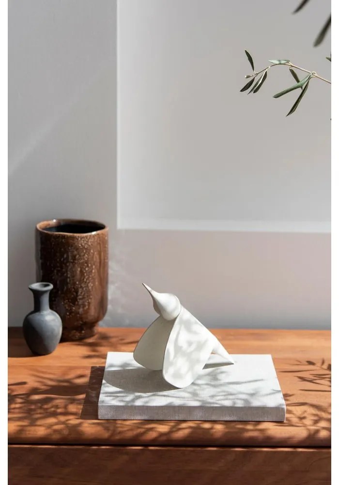 Tölgyfa szobor (magasság 11,5 cm) Tica – Gazzda