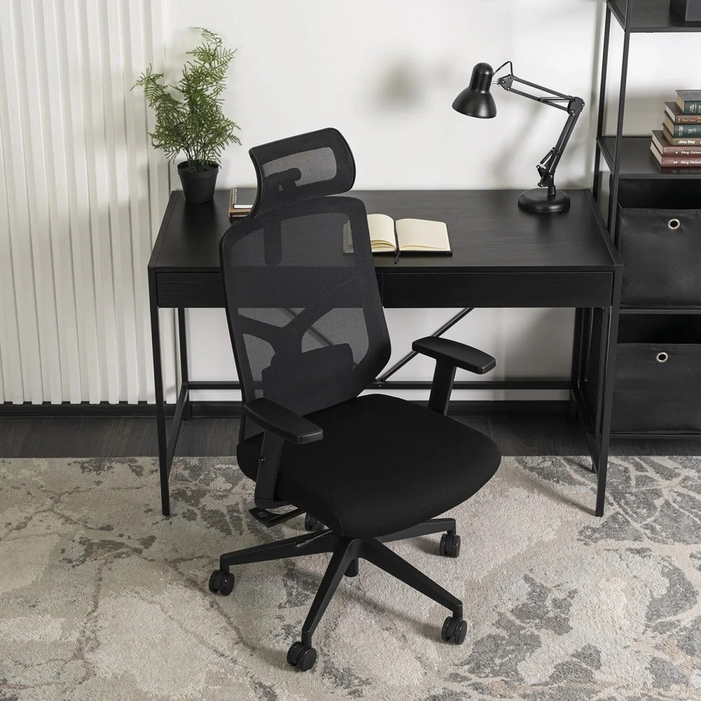 Irodai Forgószék Fekete Színben. BENTO