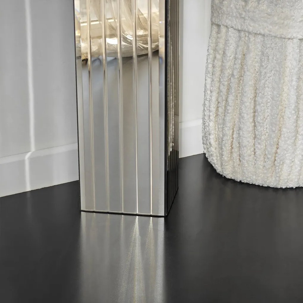 Dresser 2B - Bronze