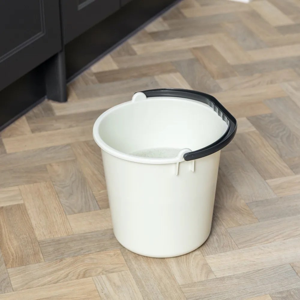 Bézs műanyag vödör 9 l - Addis