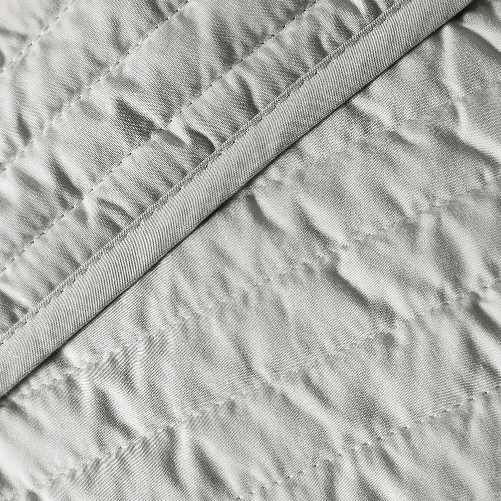 Szürke steppelt ágytakaró franciaágyra 220x230 cm – Bianca