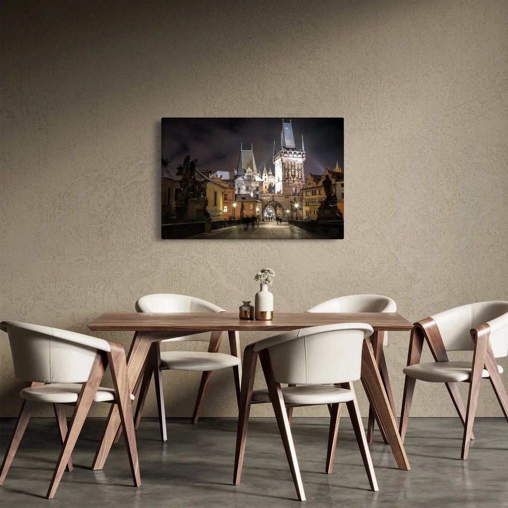 A poros kapuk világításának képe (90x60 cm)