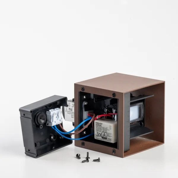 BRILAGI - LED kültéri fali lámpa érzékelővel CUBE LED/6W/230V barna IP65