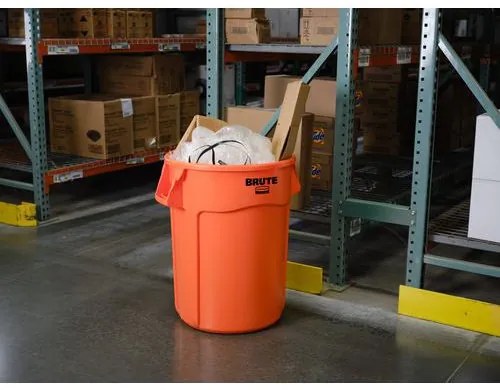 Műanyag konténer Rubbermaid Brute Hi-Vis, űrtartalma 121 l